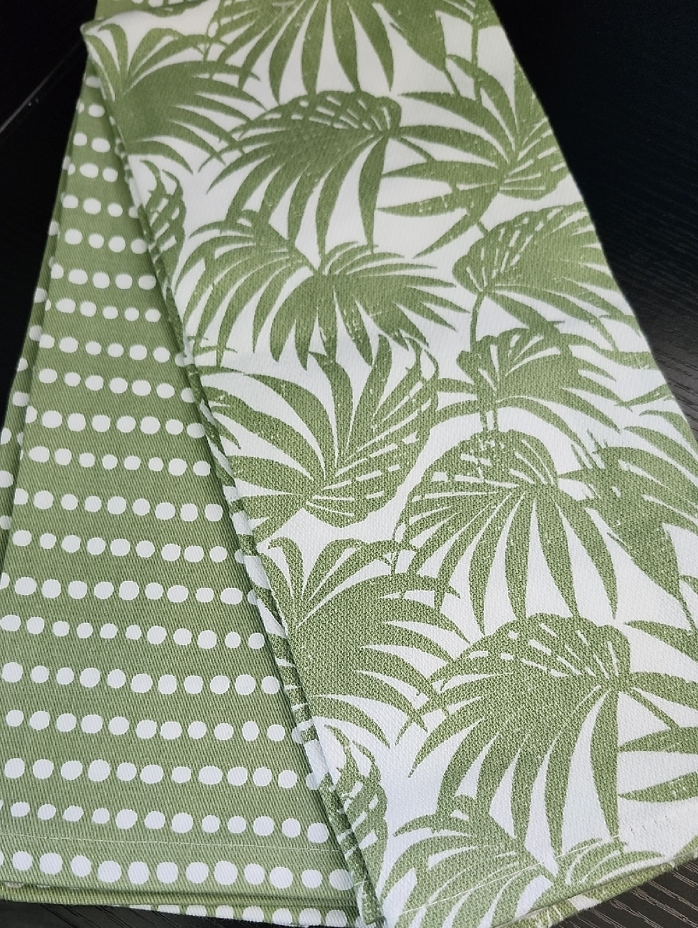 Green Palm and Polka Dot Print Dish Towels